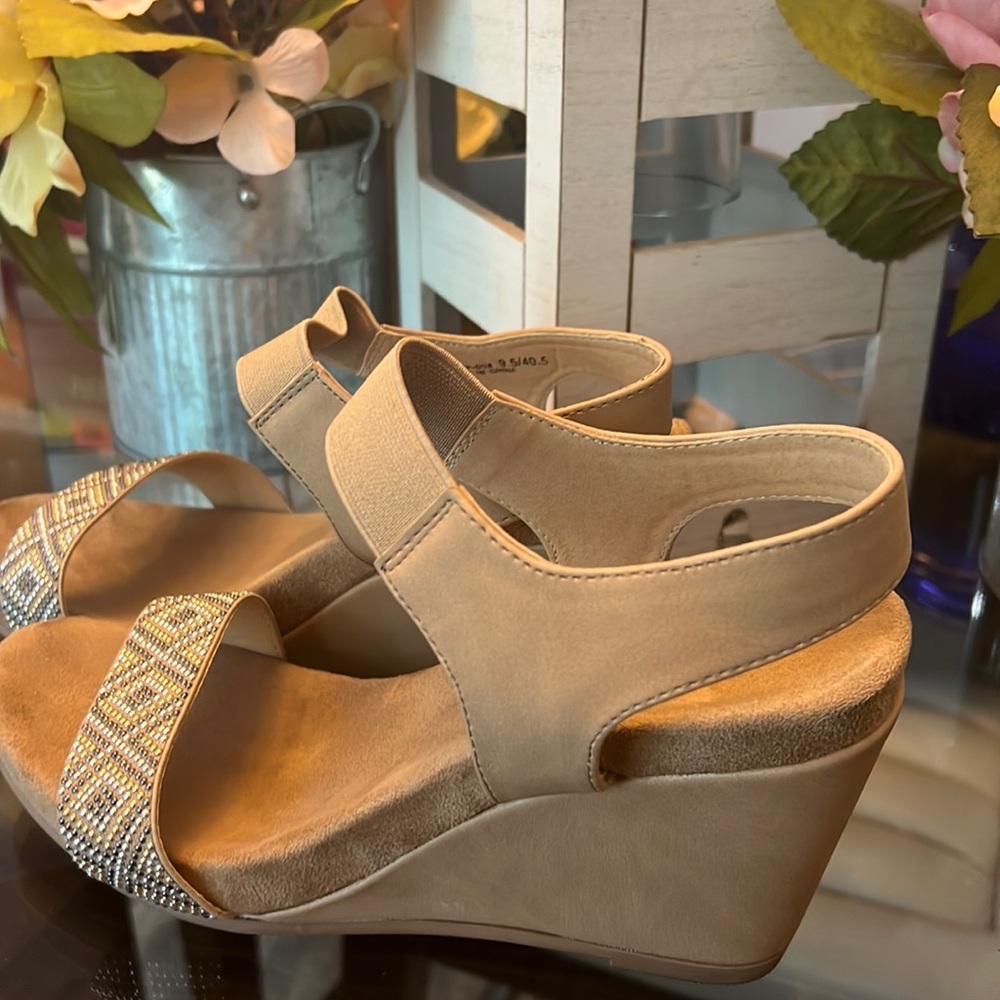 Women Wedge Sandals